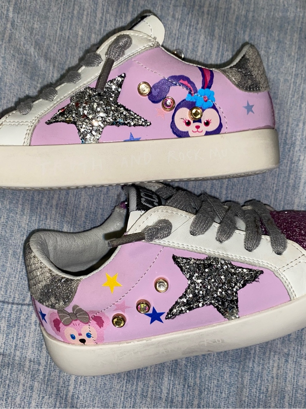 Girls' Pink Glitter Star Sneakers with Character Accents